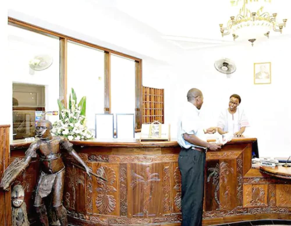 Sentrim Castle Royal Hotel Mombasa Eksteriør billede