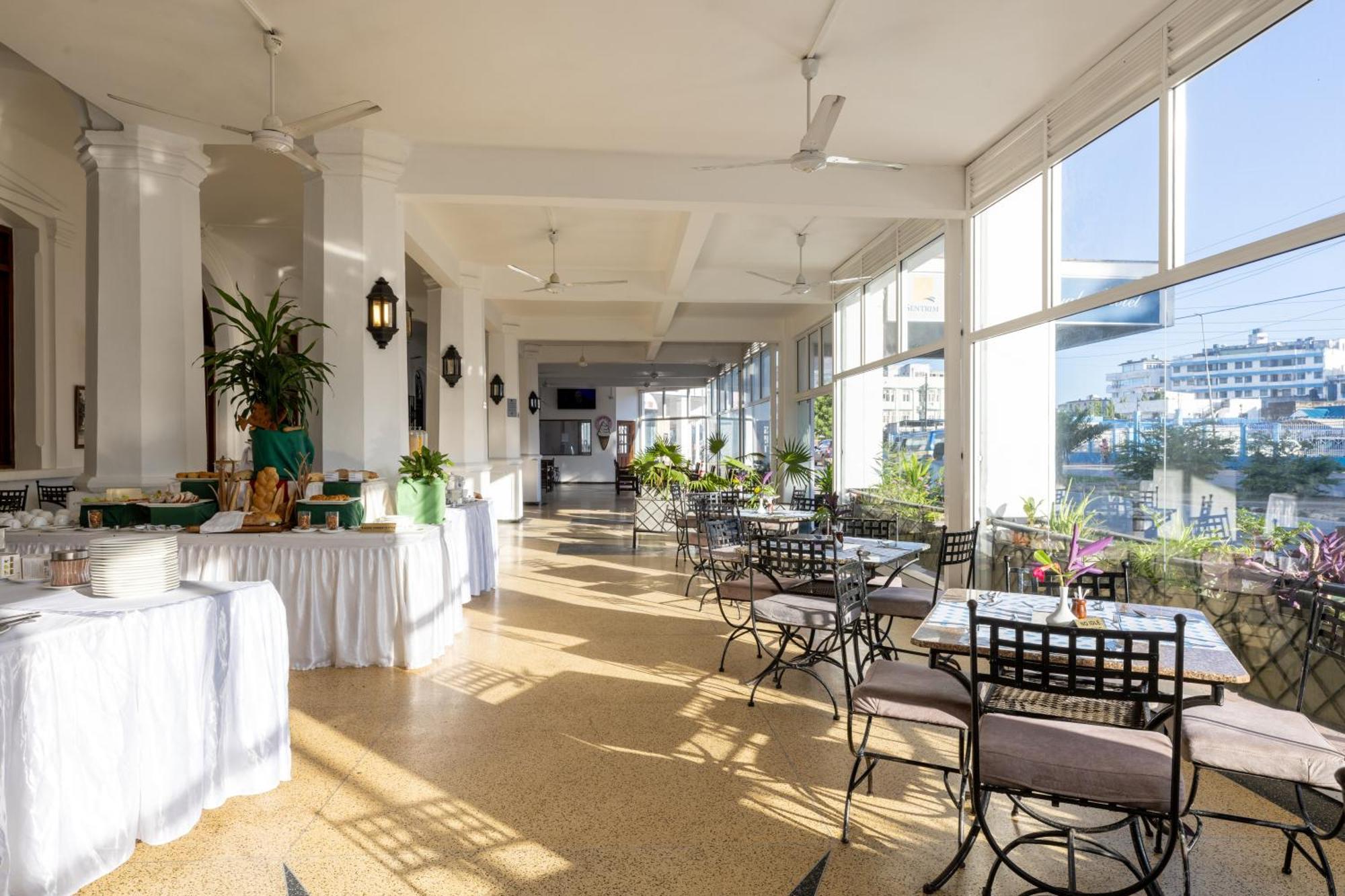 Sentrim Castle Royal Hotel Mombasa Eksteriør billede