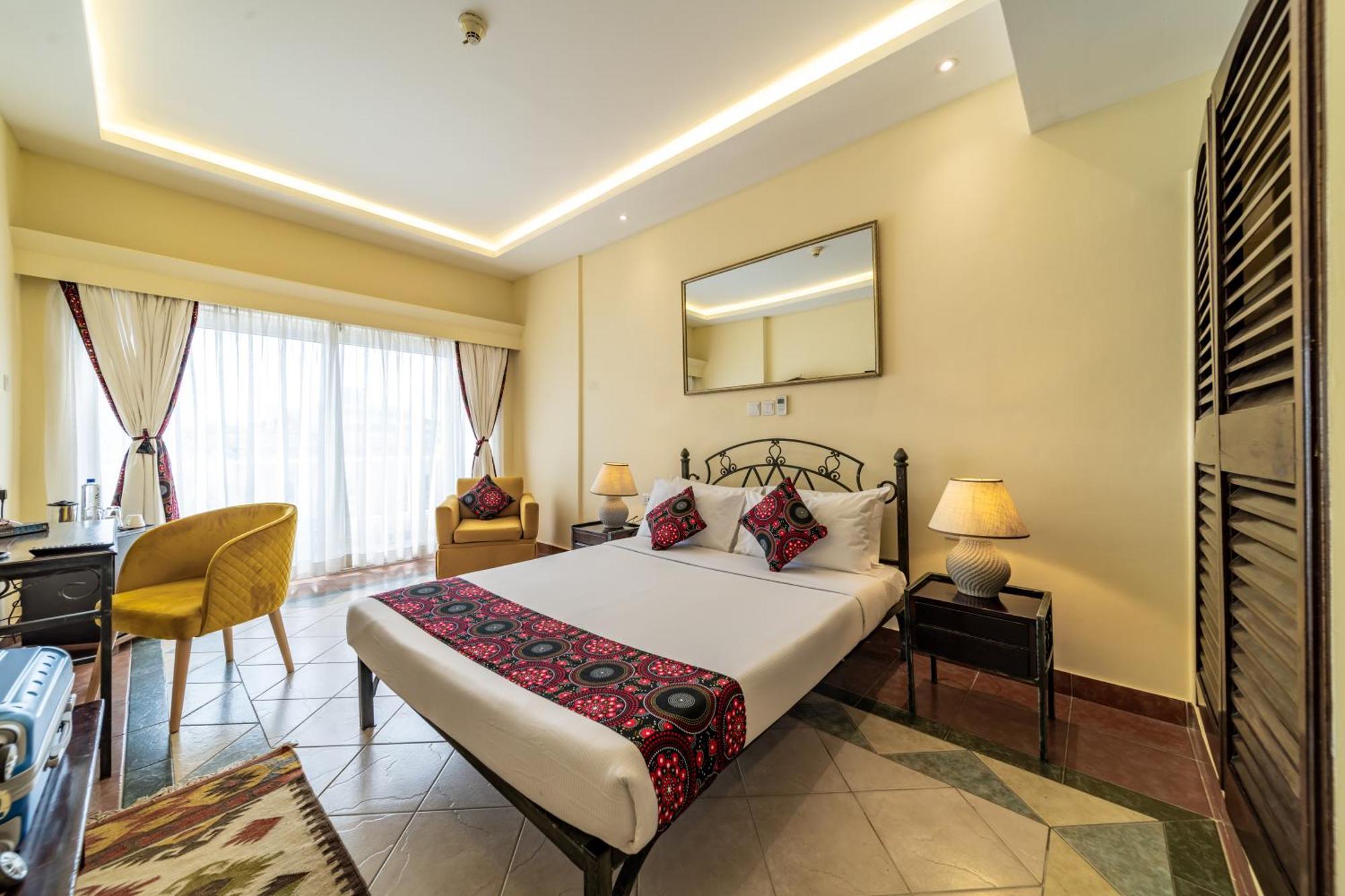 Sentrim Castle Royal Hotel Mombasa Eksteriør billede